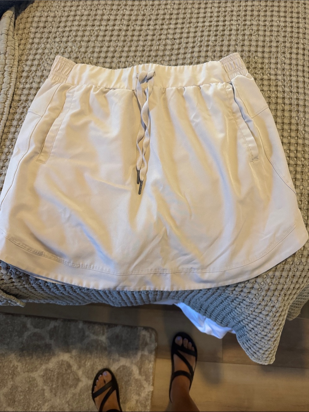 Light Beige Women’s Drawstring Skort